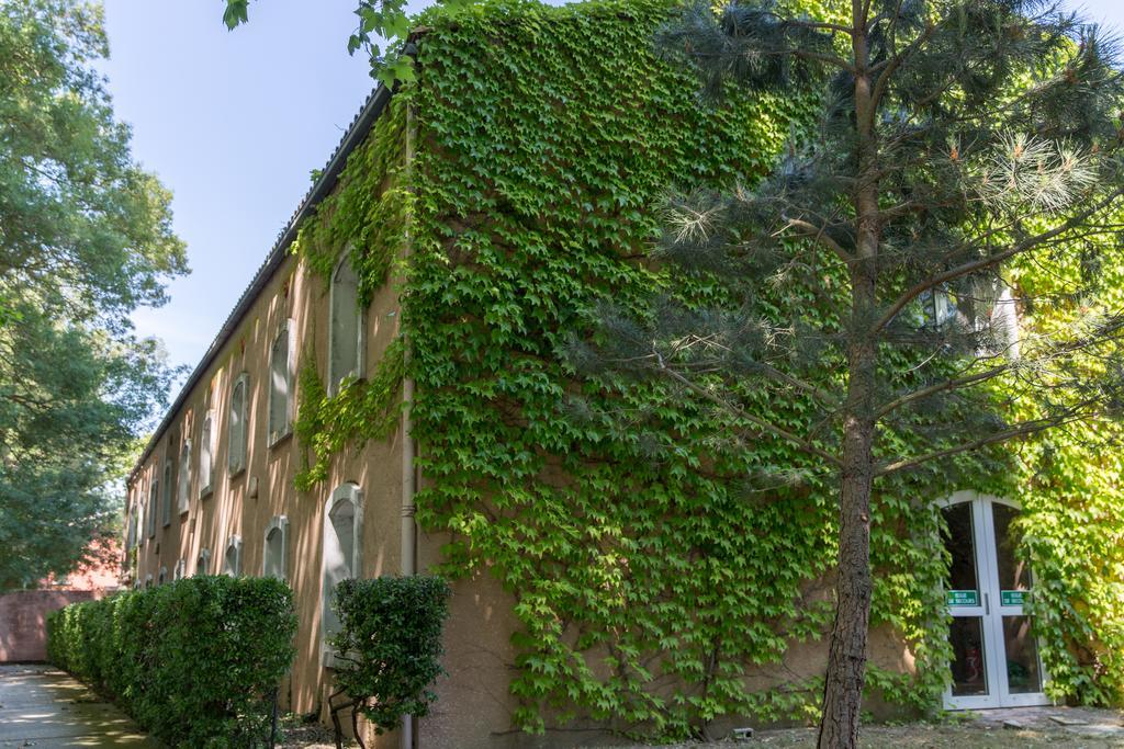 Hotel Du Canal Castelnaudary Εξωτερικό φωτογραφία